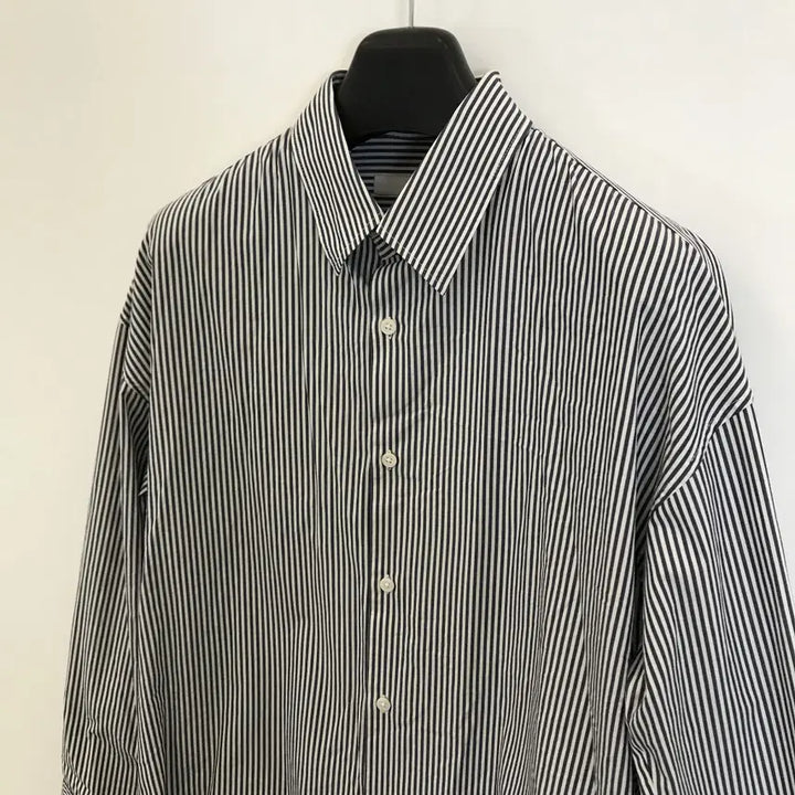 [BUNJANG] Ziozia Stripe Overshirt / 지오송지오 스트라이프 오버셔츠 [95]