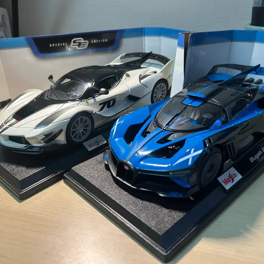 [BUNJANG] Maisto Bugatti/Ferrari Special Edition Diecast Model Car / 1:18 마이스토 부가티/페라리(스페셜 에디션)