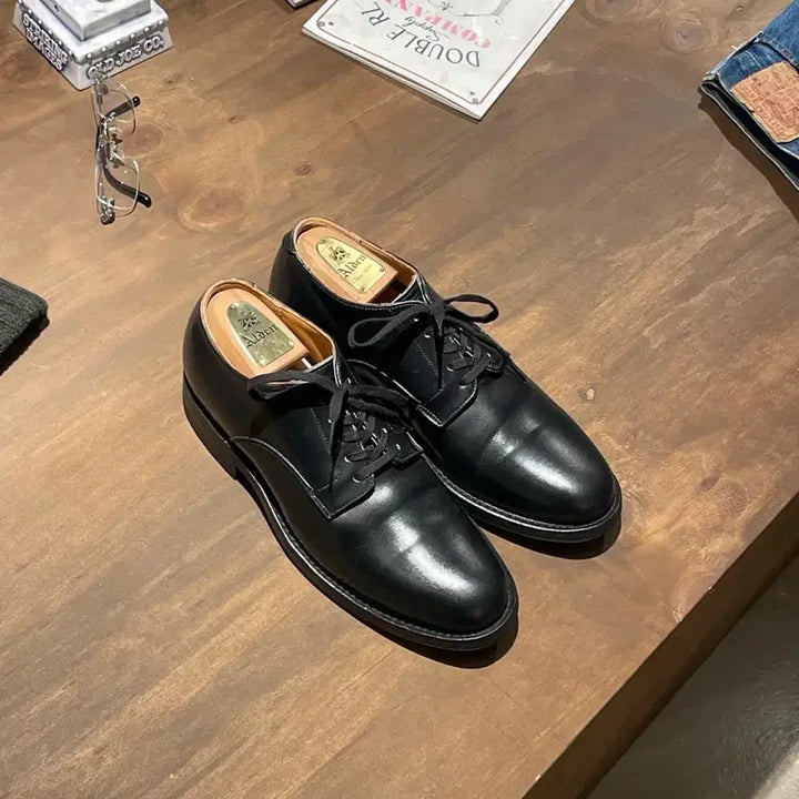 [SOLD OUT] VIBERG 바이버그 플레인토 더비슈즈 판매