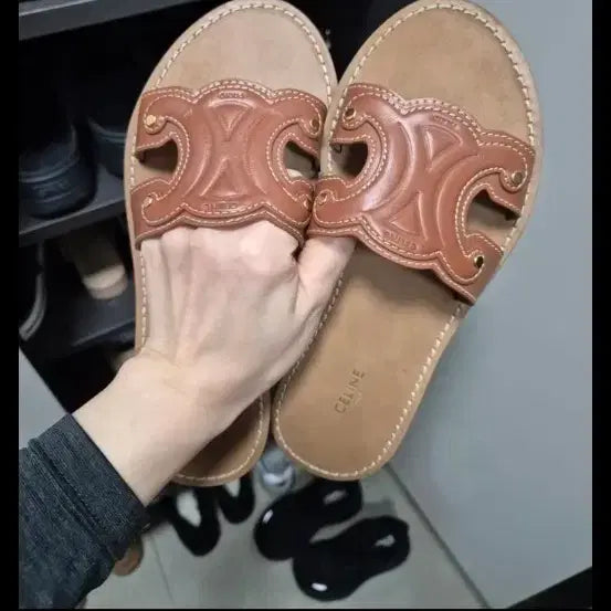 [BUNJANG] Celine Triomphe Sandals Brown / 셀린느 트리옹프 샌들 브라운