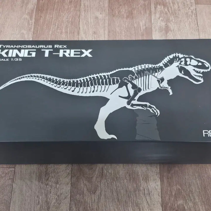 [BUNJANG] Rebor King T-Rex (Defective) / REBOR 킹티렉스 (불량품)