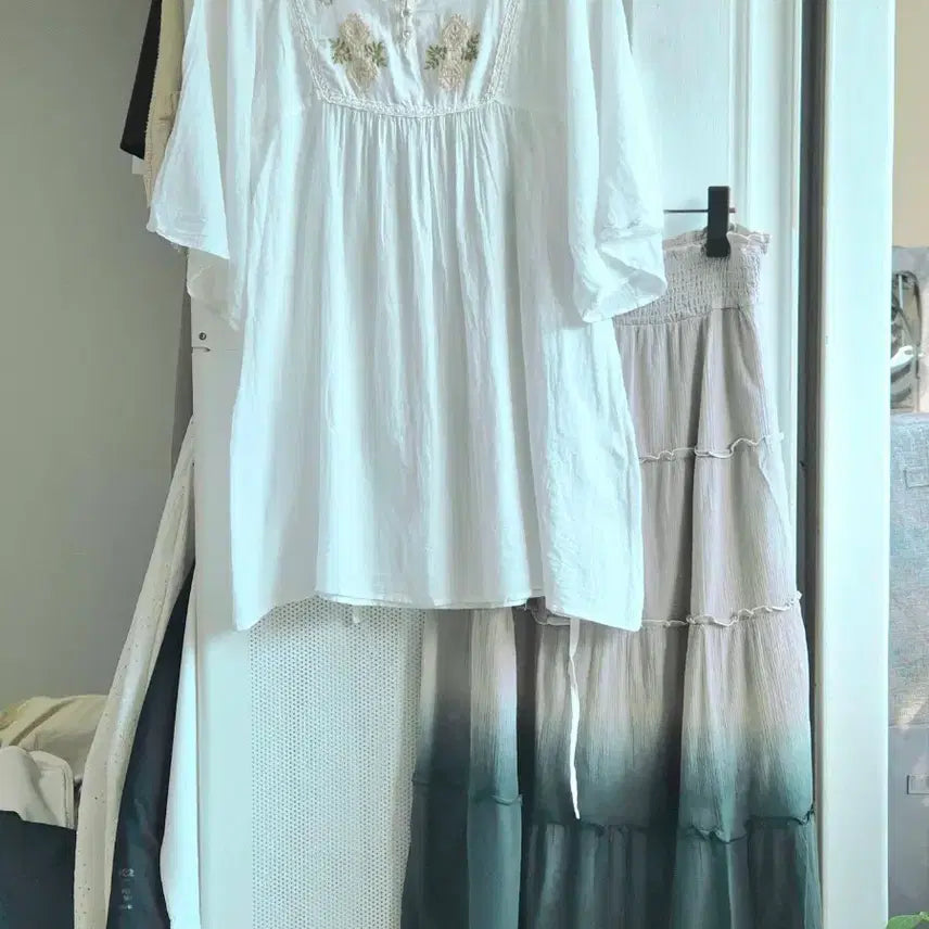 [SOLD OUT] 빈티지 모리걸 하구미 그라데이션 캉캉 롱스커트