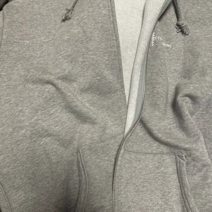 [SOLD OUT] 피스마이너스 원 그레이 후드집업 xl