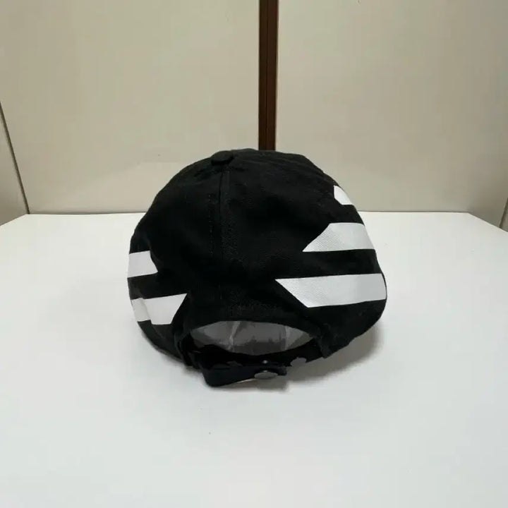 [BUNJANG] Off-White Scorpion Logo Baseball Cap / Off-White  볼캡