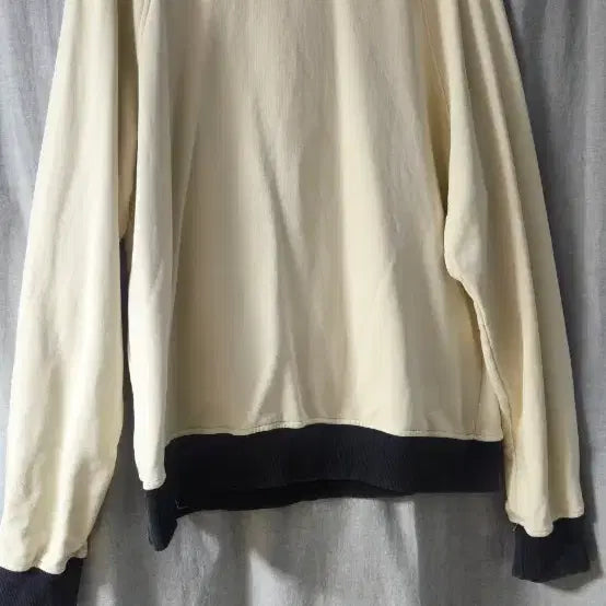 [BUNJANG] DIMITRI BLACK ASI Pigment Color Block Ringer Sweatshirt T-Shirt - Cream / 디미트리 블랙 ASI 피그먼트 배색 페이드 링거 맨투맨 티셔츠_크림