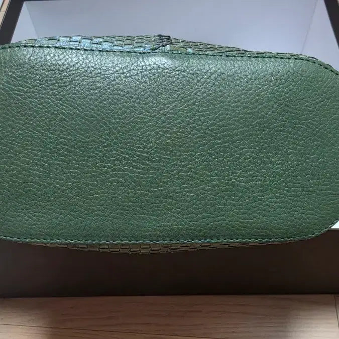 [BUNJANG] Henry Beguelin Weaving Tote Bag / 헨리베글린 위빙 세끼옐로 카프스킨 라이트그린
