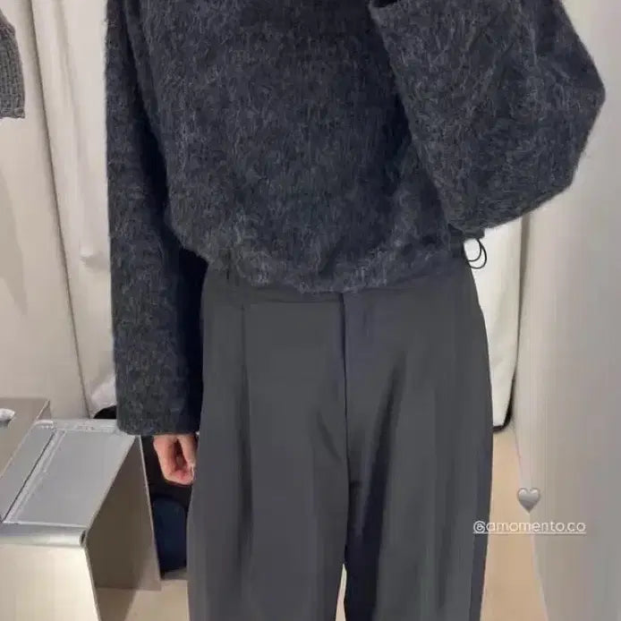 [BUNJANG] Momento Wide Tuck Volume Pants / 아모멘토 와이드 턱 볼륨 팬츠