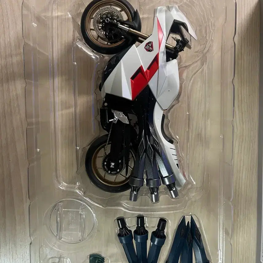 [BUNJANG] Bandai SHFiguarts Kamen Rider Cyclone Motorcycle Model Kit / 신 가면라이더 사이클론 Cyclone 오토바이