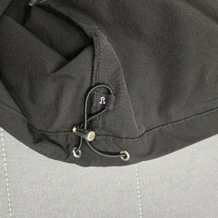 [BUNJANG] Rolling Rolleye Windbreaker XXL / Rolling Rolleye 바람막이 XXL