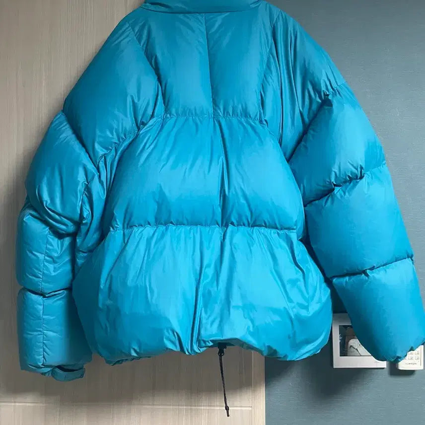 [SOLD OUT] 비헤비어 패딩