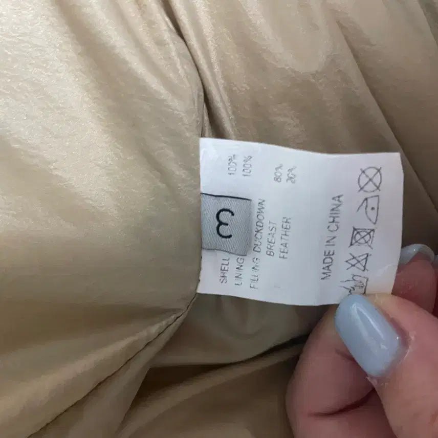 [SOLD OUT] 비헤비어 패딩