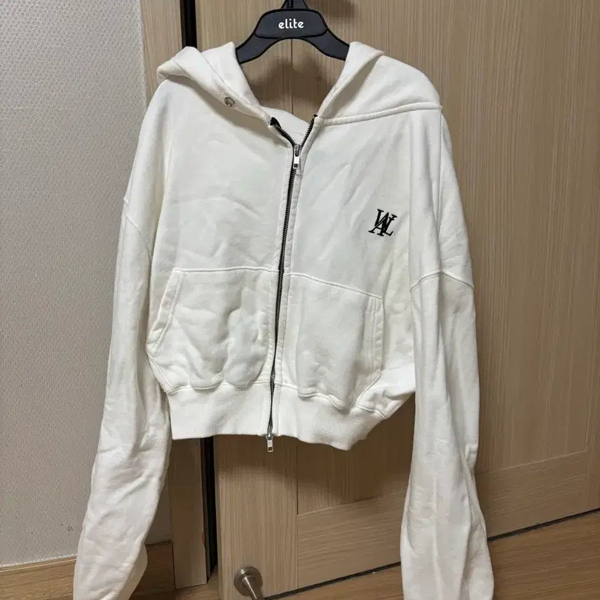 [BUNJANG] Wooalong Logo Hoodie Zip-up S / 우알롱 후드집업 s