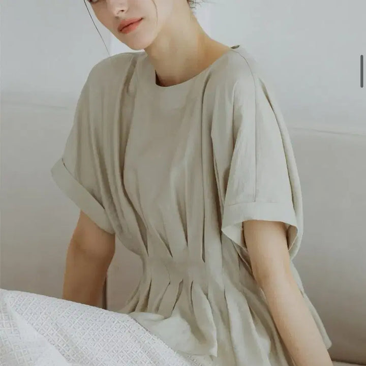 [SOLD OUT] 지에마르 웨이스트 포인트 블라우스 러플블라우스 셔링블라우스 반팔블라우스
