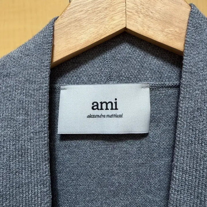 [SOLD OUT] 아미 하트 로고 그레이 가디건 L (병행수입)