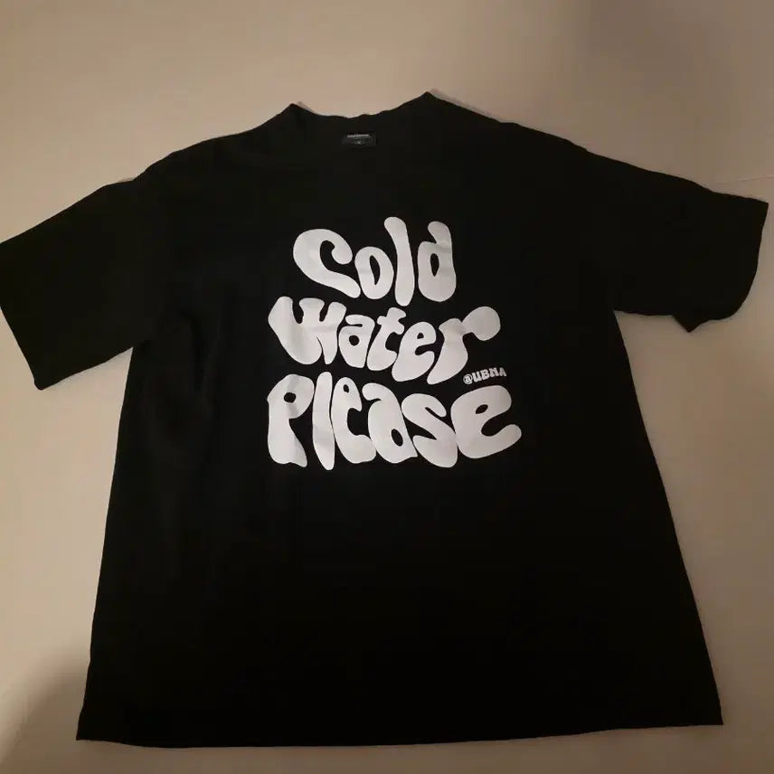 [BUNJANG] M Urbanage Cold Water T-Shirt Black / M 어반에이지 Cold Water 반팔 티셔츠 블랙
