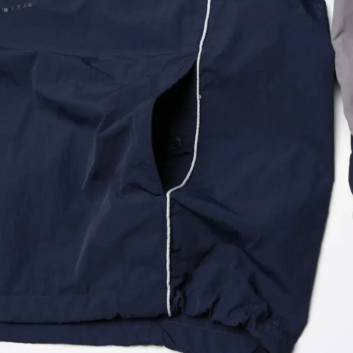 [SOLD OUT] [L] 노스페이스 화이트라벨 킥플렉스 웜업 바람막이 자켓