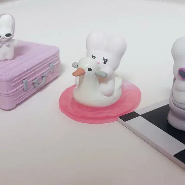 [SOLD OUT] Beco+81 아트 이모셔널 컬렉션 피규어 3개 일괄