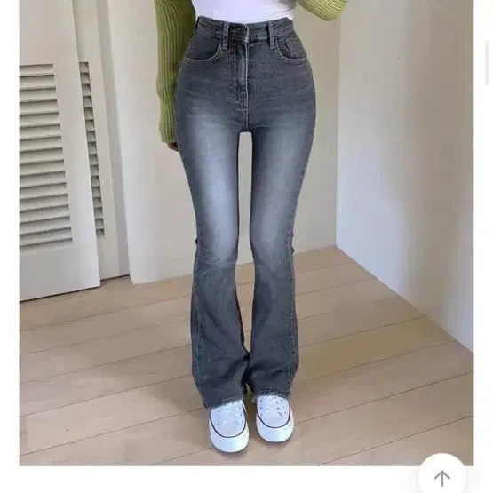 [BUNJANG] Heenique Bootcut Denim Pants / 히니크 부츠컷 데님 팬츠