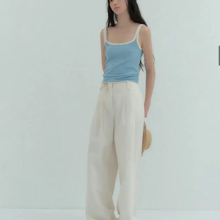 [BUNJANG] 플로움 새상품 crispy air pants 여성와이드팬츠 여성여름슬랙스 / 플로움 새상품 crispy air pants 여성와이드팬츠 여성여름슬랙스