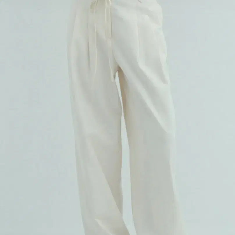 [BUNJANG] 플로움 새상품 crispy air pants 여성와이드팬츠 여성여름슬랙스 / 플로움 새상품 crispy air pants 여성와이드팬츠 여성여름슬랙스