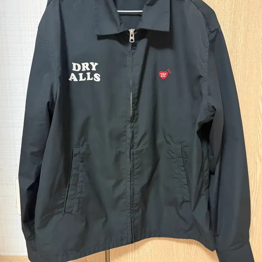 [SOLD OUT] [XL]휴먼메이드 드리즐러 자켓 블랙 팝니다