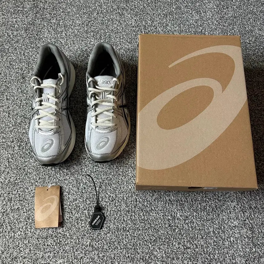 [BUNJANG] ASICS Jog 100S White Black 265 (Used Once) / [1회착/풀박스] 아식스 조그100S 265 화이트 블랙 새상품급