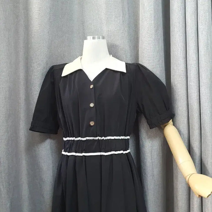 [BUNJANG] Color-Blocked Square Neck Maxi Dress / 카라배색 사각사각 맥시원피스
