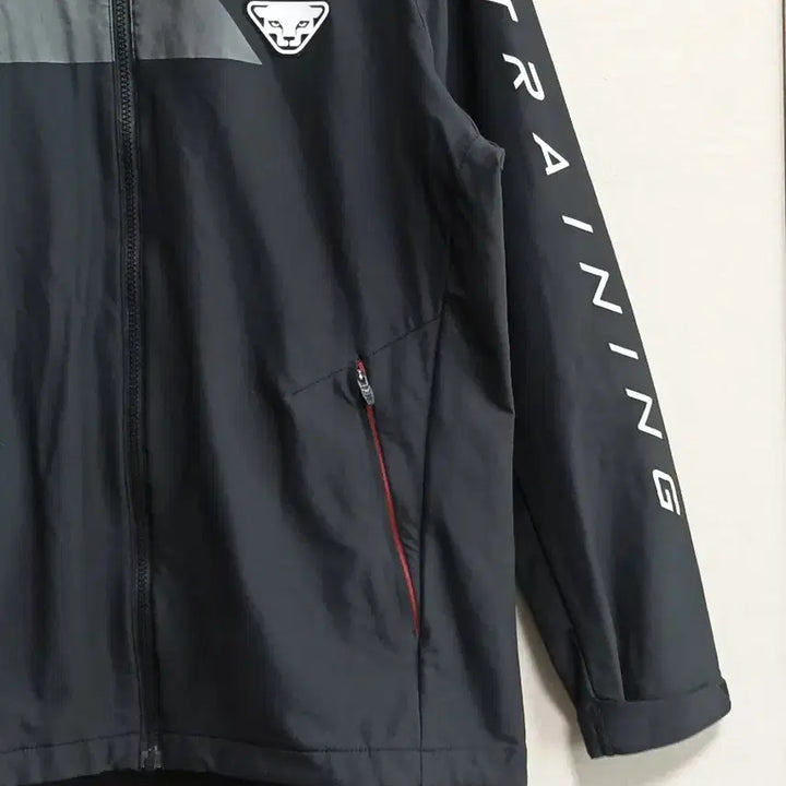 [SOLD OUT] 다이나핏 트레이닝 후드 자켓 블랙