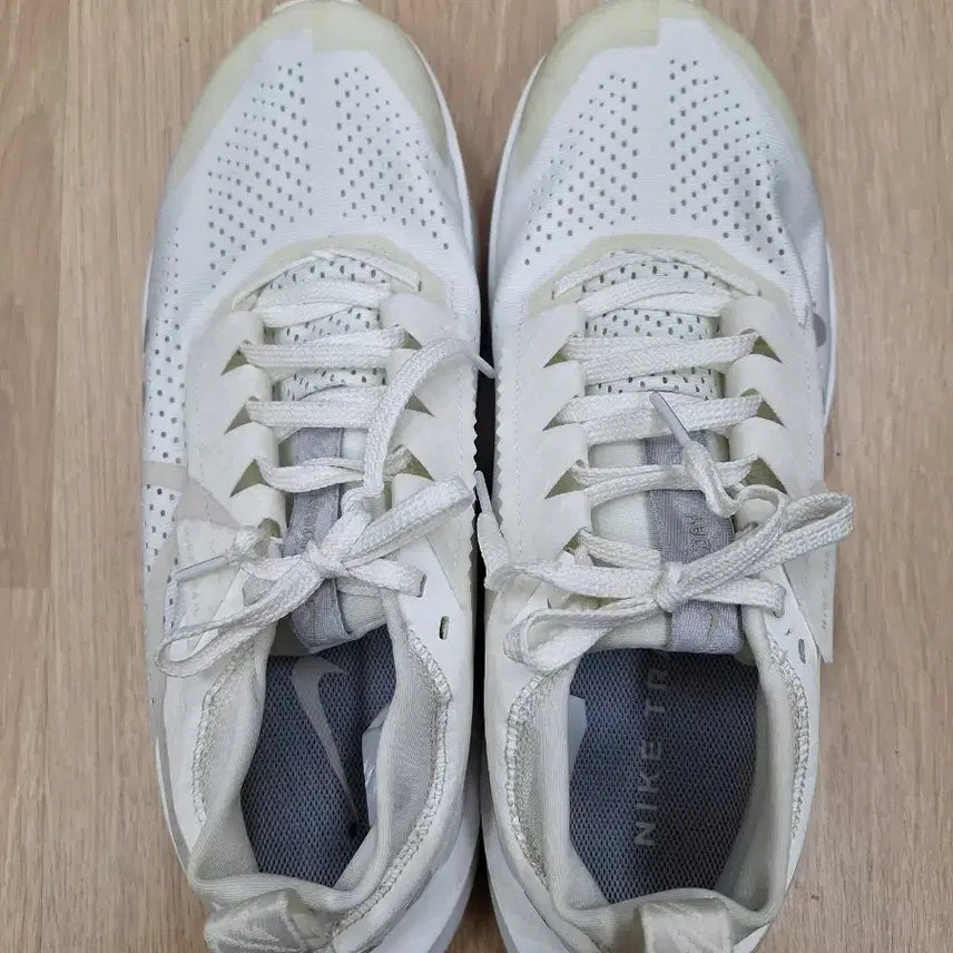[BUNJANG] Nike ZoomX Invincible Run Flyknit 2 Running Shoes (Size 285) / 나이키 줌X제가마2  (285size)