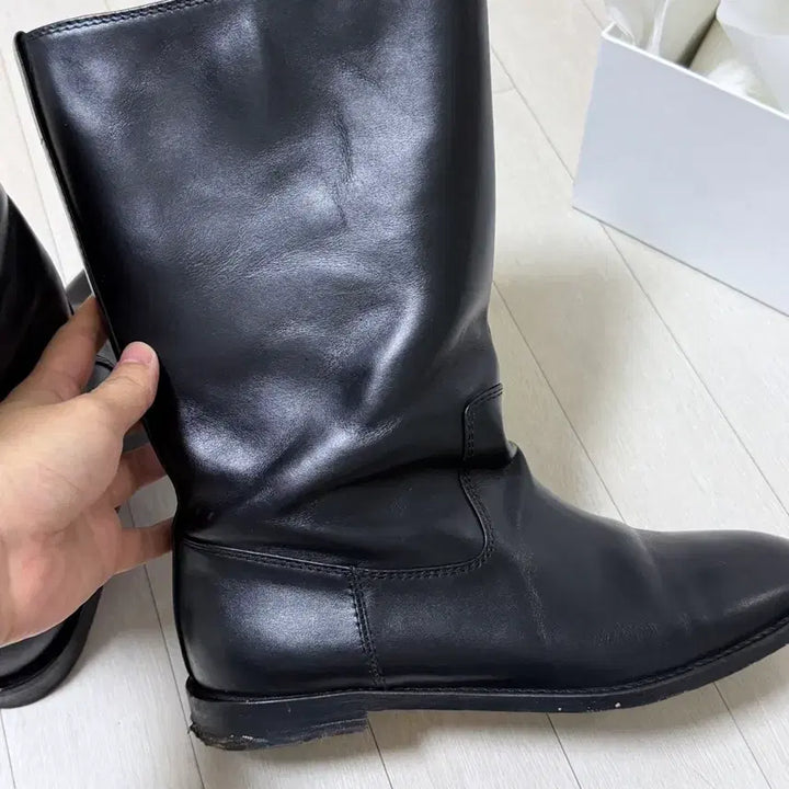 [BUNJANG] Ethos Black Leather Mid Boots / Ethos 에토스 미들부츠 250 245 38