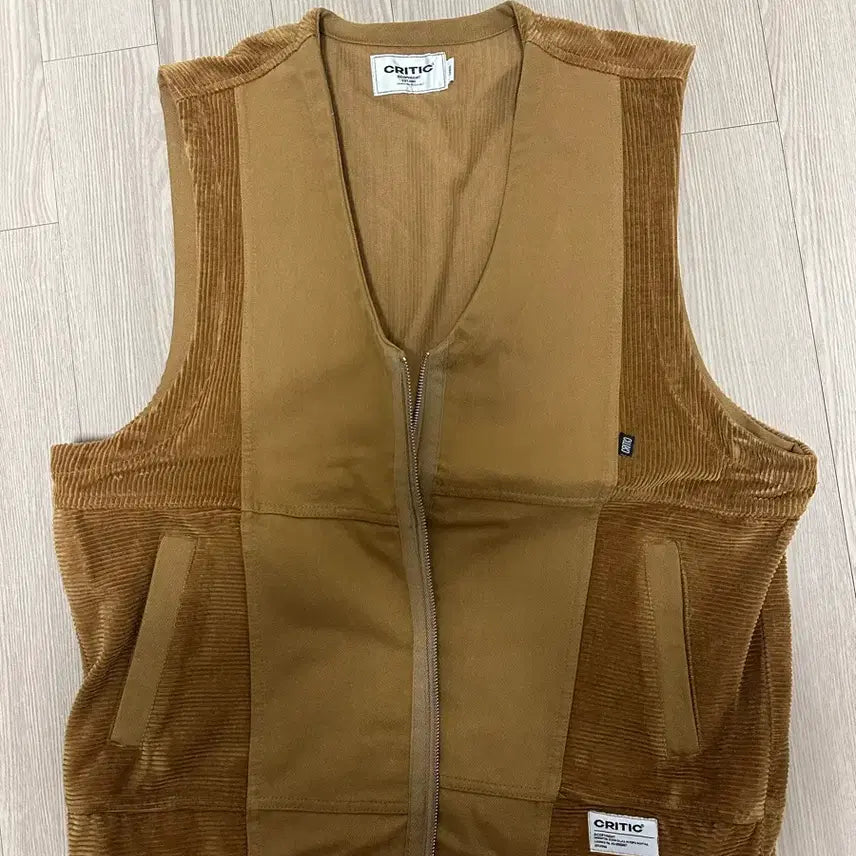 [BUNJANG] Critic Corduroy Work Vest Brown L / 크리틱 코듀로이 워크 베스트 브라운 L