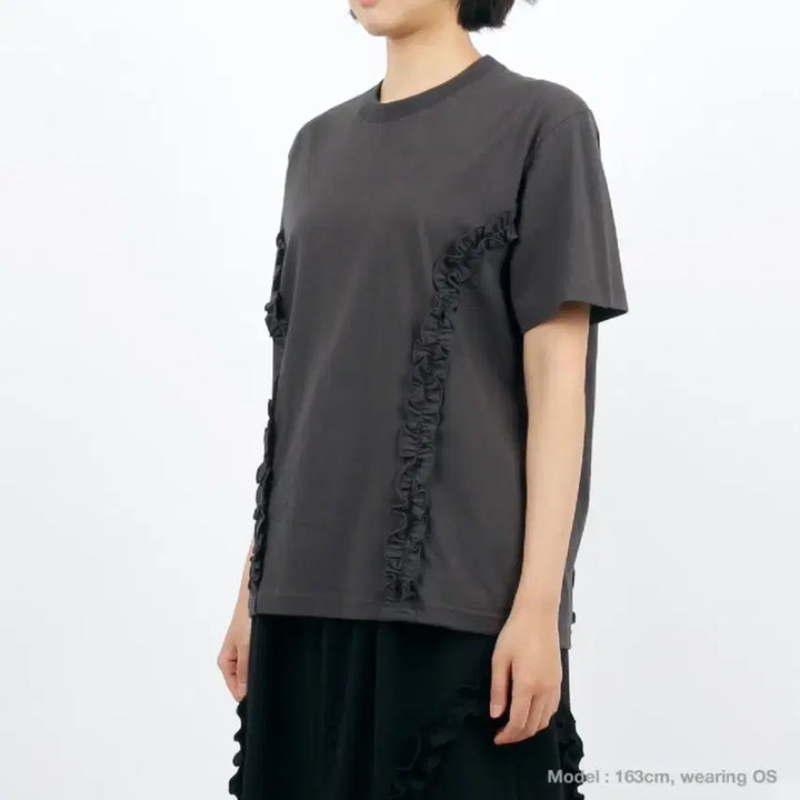 [BUNJANG] Sunnect Mose Frill T-shirt Charcoal Vintage / 써넥트 모세 프릴 티셔츠 차콜 빈티지 모리걸 김아홉 무신사