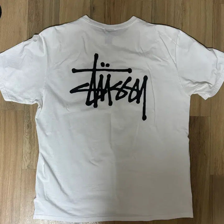 [SOLD OUT] 스투시 반팔 티셔츠 화이트 로고 프린팅