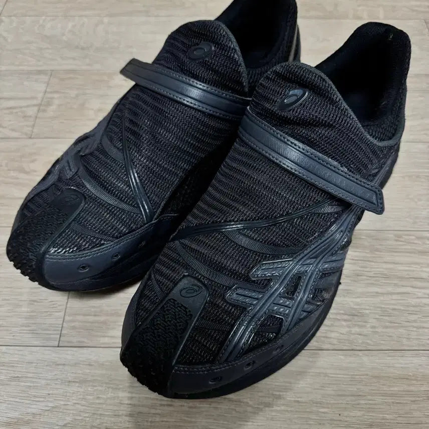 [BUNJANG] Asics x Kiko Kostadinov Gel-Kiril 2 Sneakers / 아식스 x 키코 코스타디노브 젤 키릴 2 295
