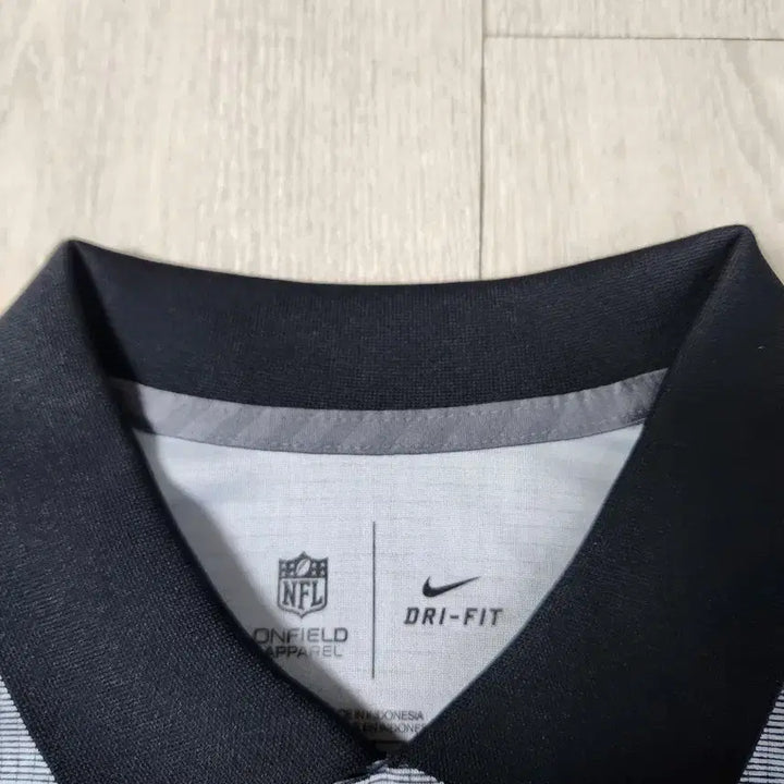 [SOLD OUT] (미착용)나이키 NFL 반팔티셔츠(L)100