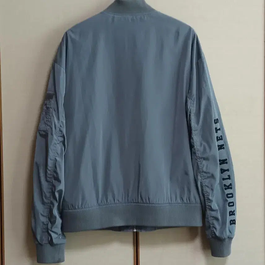 [BUNJANG] NBA Brooklyn Nets Reversible Bomber Jacket / 새옷수준)NBA 그레이 봄버 자켓 M