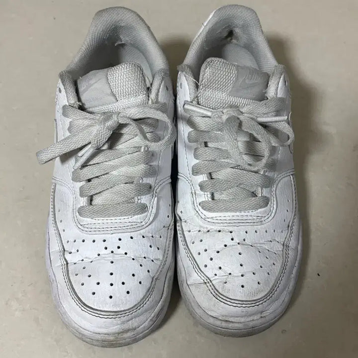 [BUNJANG] Nike Air Force 1 Sneakers / 나이키에어포스 운동화 230
