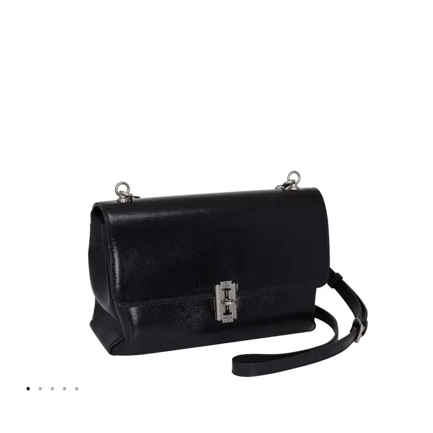 [BUNJANG] Vunque Baguette Shoulder Bag Small Black + Chain / 분크 바게트 숄더 백 스몰 블랙 +체인