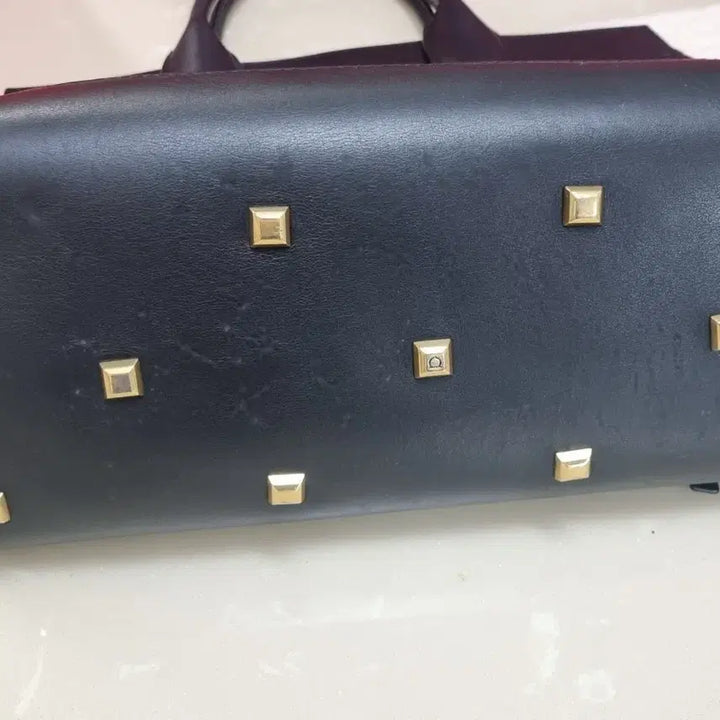 [BUNJANG] Ferragamo Studio Gancini Pattern Tote Bag / 페라가모스튜디어 간치니 패턴 토트백