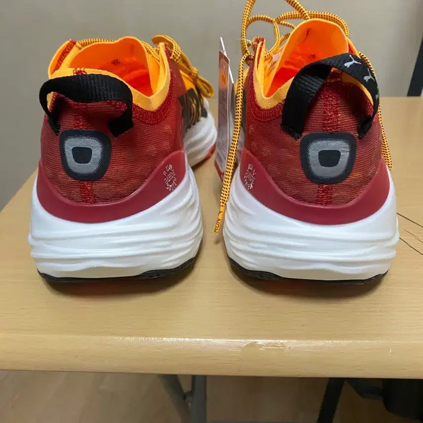 [BUNJANG] Puma ForeverRun Nitro Running Shoes / 푸마 ForeverRun Nitro 옐로우 오렌지