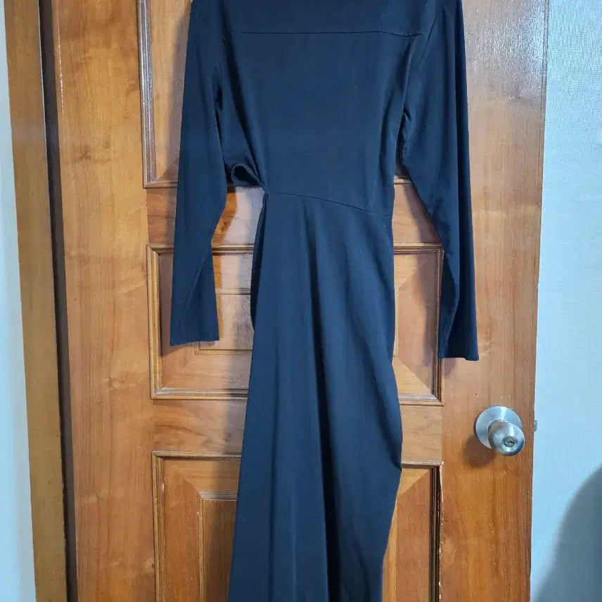 [BUNJANG] COS Waist Cut-Out Long Dress / 코스  허리컷아웃 롱 원피스