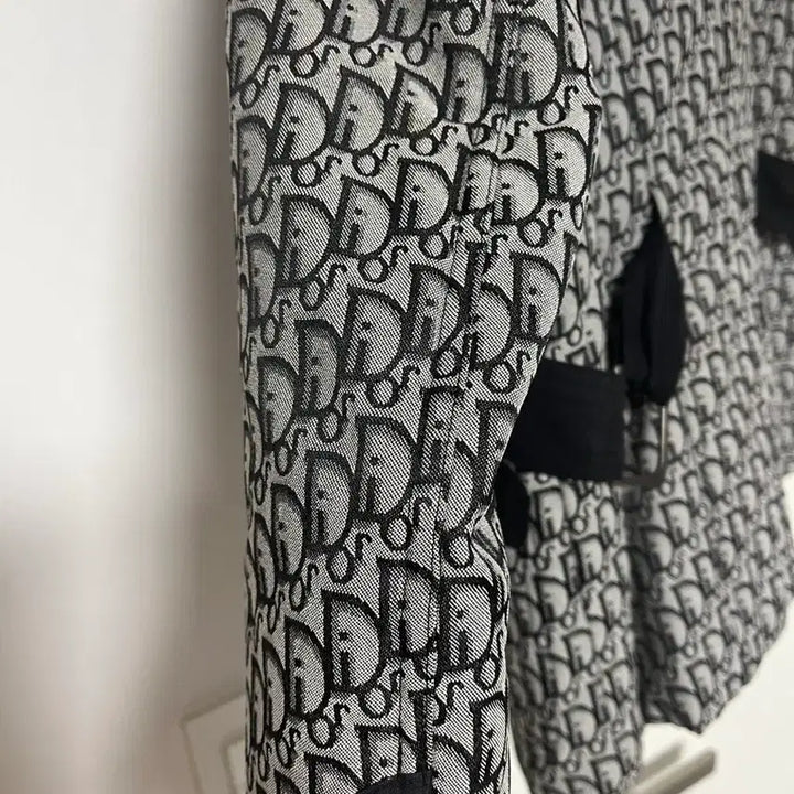 [BUNJANG] Christian Dior Oblique Jacquard Jacket Vintage / 크리스찬 디올 오블리크 자카드 자켓 빈티지