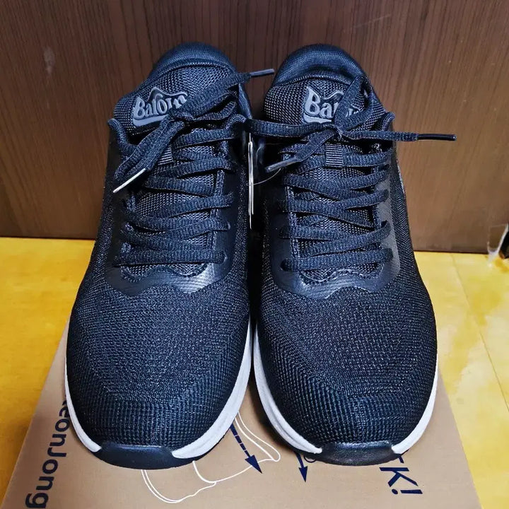 [BUNJANG] Pro Worldcup Classe Lightweight Running Shoes / (새상품)270 남성 경량 런닝화 신기 편한 특허 운동화 여름 프로월드컵