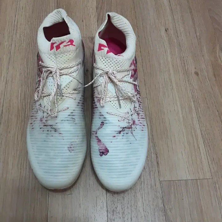 [BUNJANG] Puma MG Football Boots / 퓨마 축구화 MG