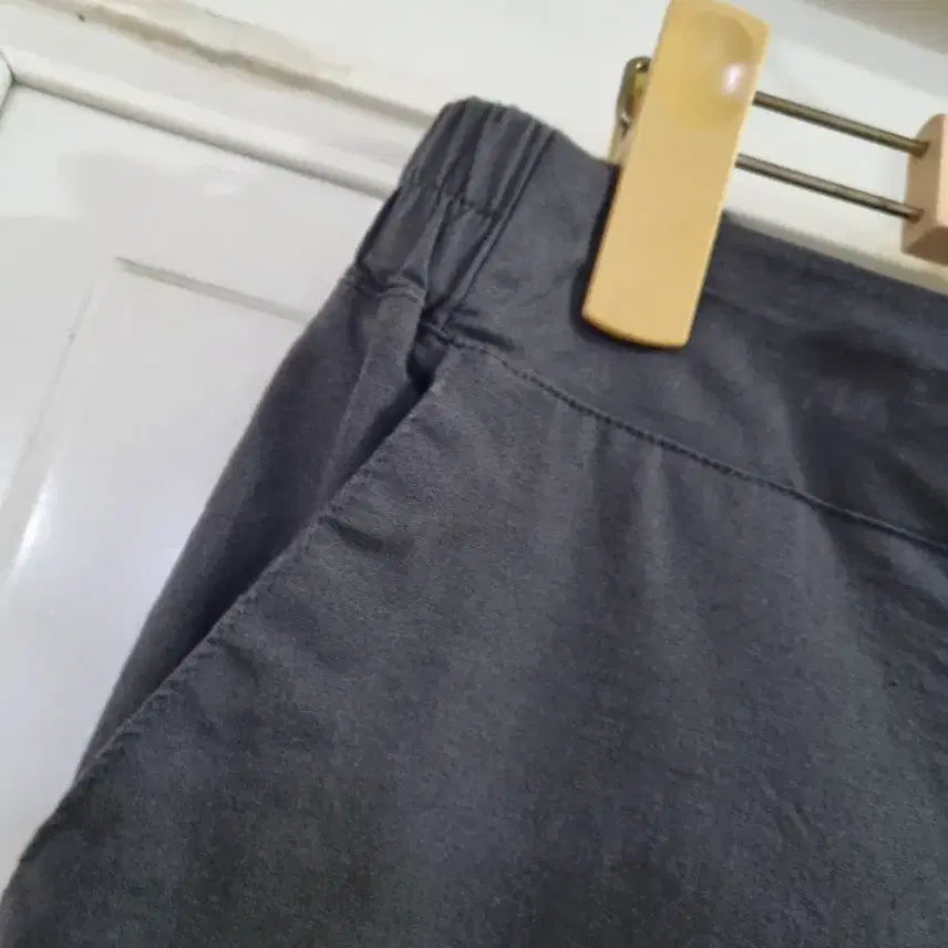 [BUNJANG] Elastic Waist Straight Leg Pants - Charcoal / 여름. 스판 밴딩. 면. 일자통바지. 허리30까지.  먹색