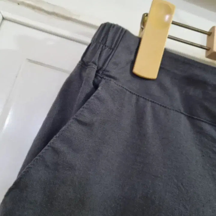 [BUNJANG] Elastic Waist Straight Leg Pants - Charcoal / 여름. 스판 밴딩. 면. 일자통바지. 허리30까지.  먹색