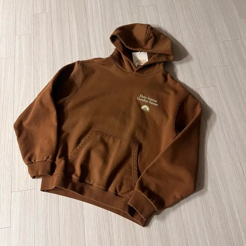 [BUNJANG] Hello Sunrise Brown Hoodie L (~105) / 헬로선라이즈 브라운 후드티 L(~105)