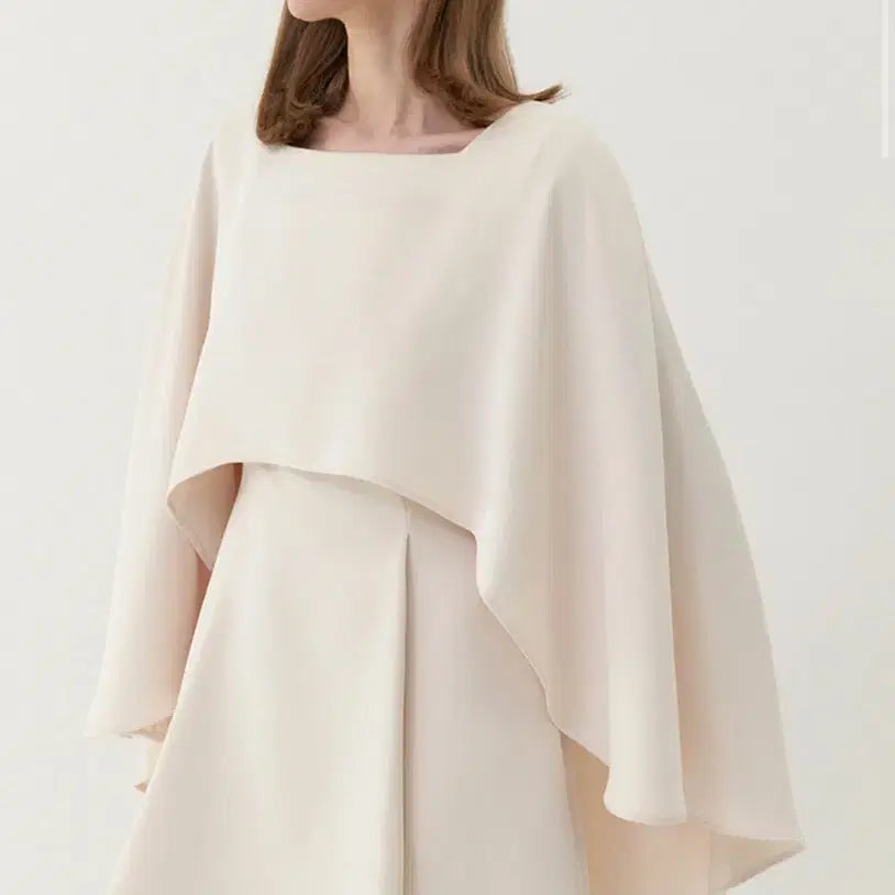 [BUNJANG] Grace Yu Ivory Cape / <새상품>그레이스유 아이보리 케이프