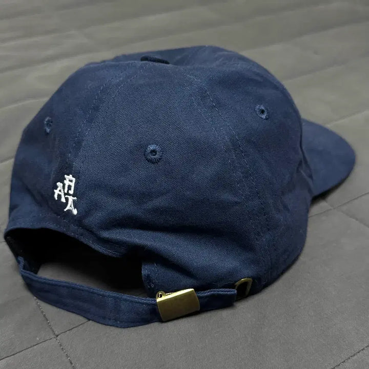 [BUNJANG] Hyukoh x Sunset Rollercoaster AAA Concert MD Hologram Ball Cap Navy / 혁오x선셋 롤러코스터 AAA 콘서트 MD 홀로그램 볼캡 네이비 새상품