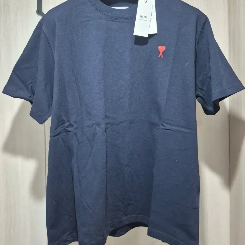 [BUNJANG] AMI Small Heart Navy T-shirt XL / 아미 스몰 하트 반팔 네이비 XL 새상품